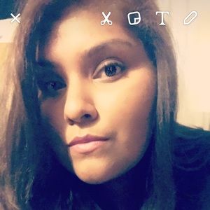 Meet your Posher, Vanesa